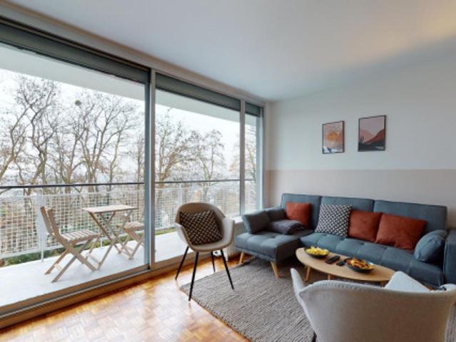 logement dans une location de 102m² à Palaiseau