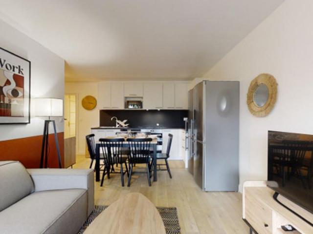 logement dans une location de 104m² à Villeurbanne