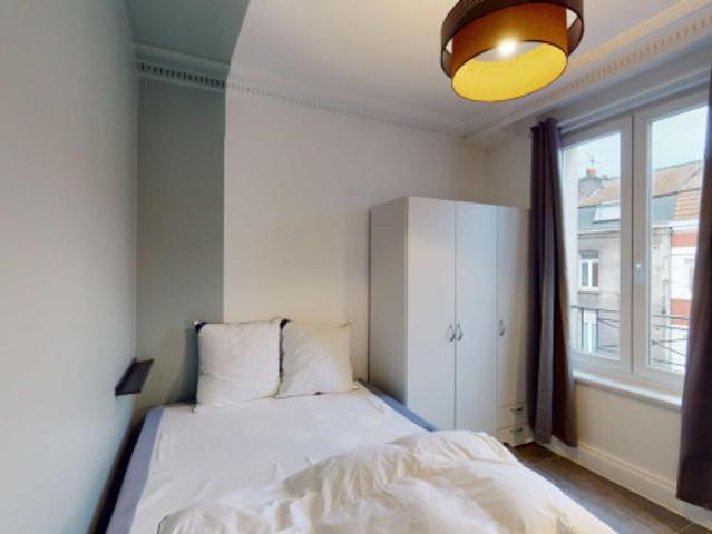 logement dans une location de 108m² à Lille