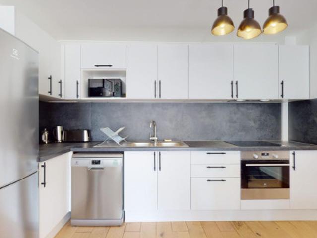 logement dans une location de 109m² à Courbevoie