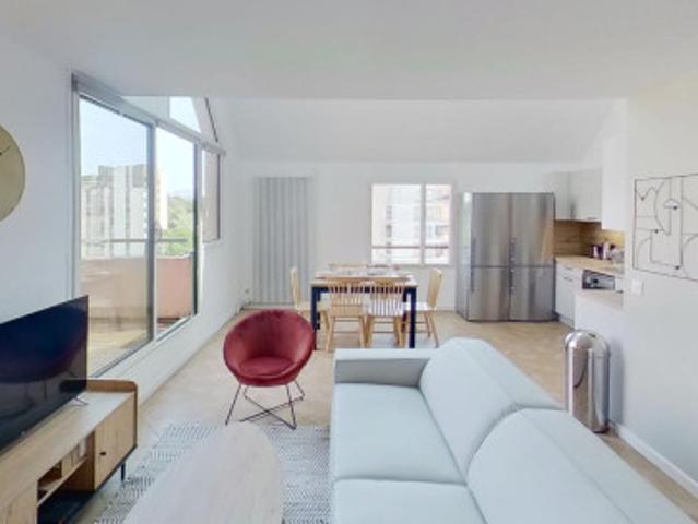 logement dans une location de 122m² à Champs sur Marne