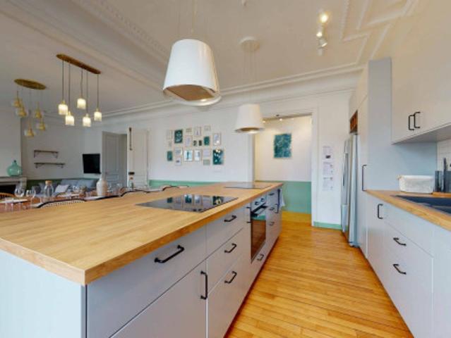 logement dans une location de 200m² à Paris 02