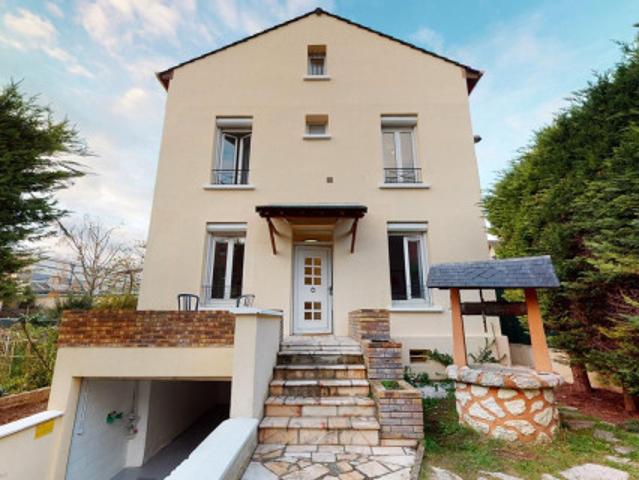 logement dans une location de 210m² à Colombes