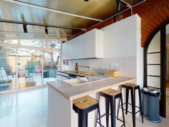 logement dans une location de 255m² à Pantin