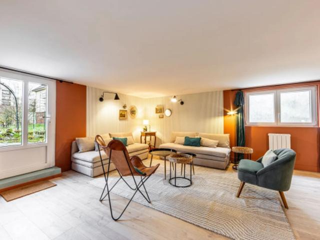 logement dans une location de 280m² à Créteil