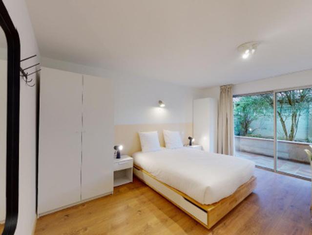 logement dans une location de 303m² à Toulouse