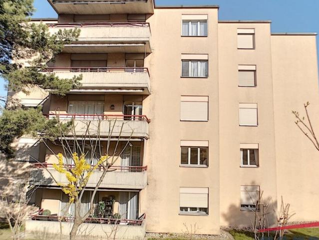 Logement de 4.5 pièces dans le quartier du Jura !