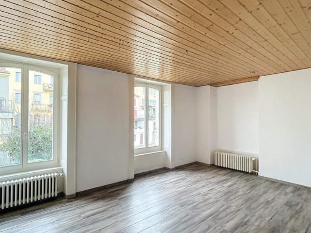 Logement de 3.5 pièces avec vue sur le lac