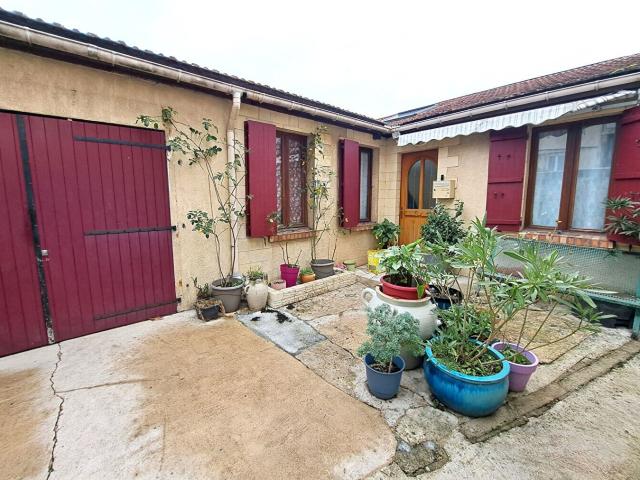 Logement indépendant bien situé