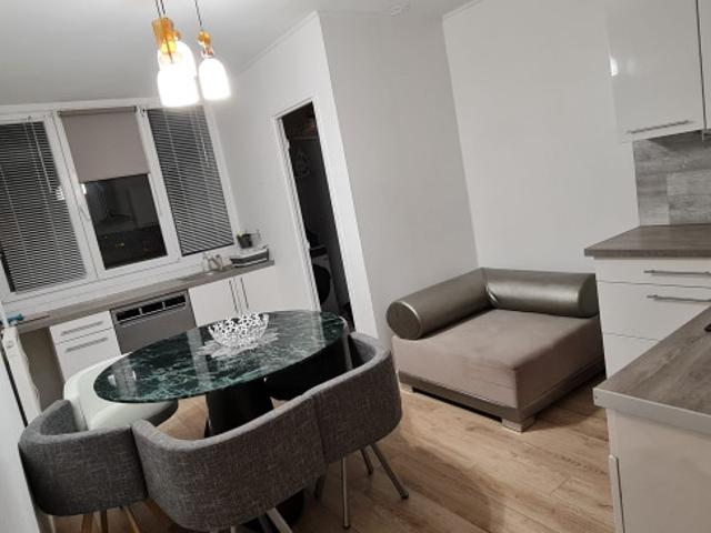 logement location de 4 au pied du métro Fort de Mons à 7 min en transport de Pont de Bois