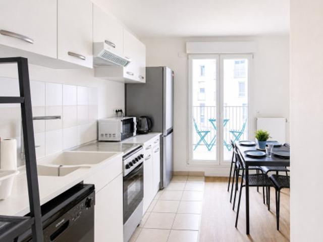 logement lumineuse et calme – 13m² CL9