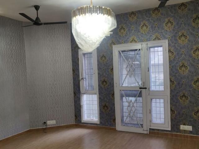 Logix Blossom County 2 Bedroom 945 Sq. Ft. Apartment in Sector 137 Noida Listing ID: #10374