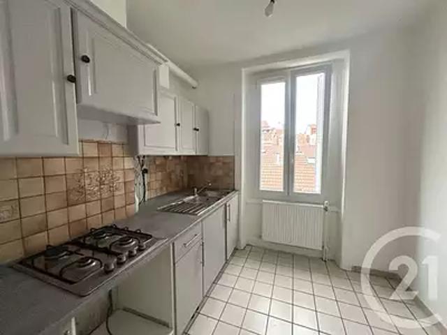 Loire 42 Location appartement 3 pièces t3