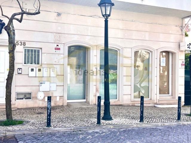 Loja, Monte Estoril, Cascais e Estoril