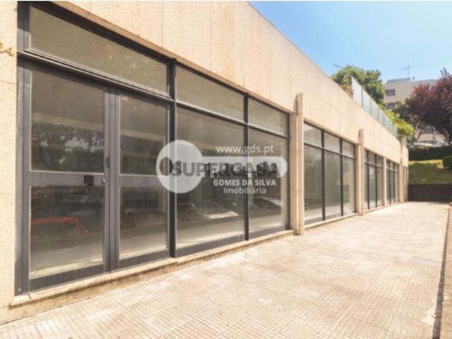 Loja Nunca Utilizada com 302m² na Praceta das Amoreiras Braga