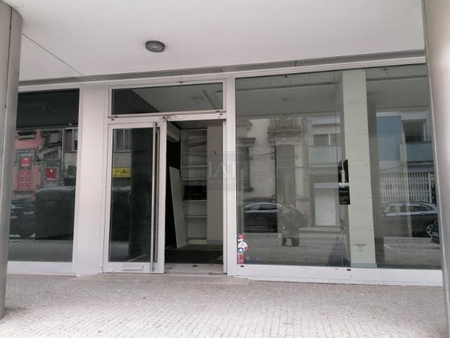 Loja n* 68, Edifício Boavista Prime no Porto para venda