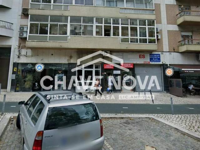 Loja na Avª Brasil
