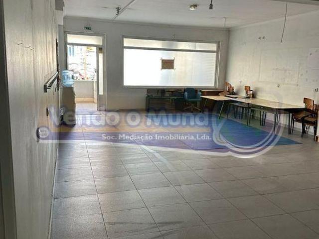 Loja na Amadora LXAMD020 | 26064022529