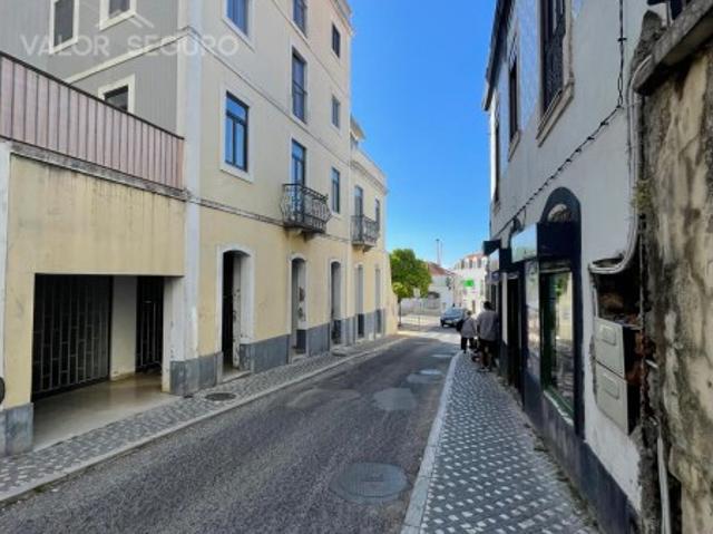 Loja na Póvoa de Santa Iria
