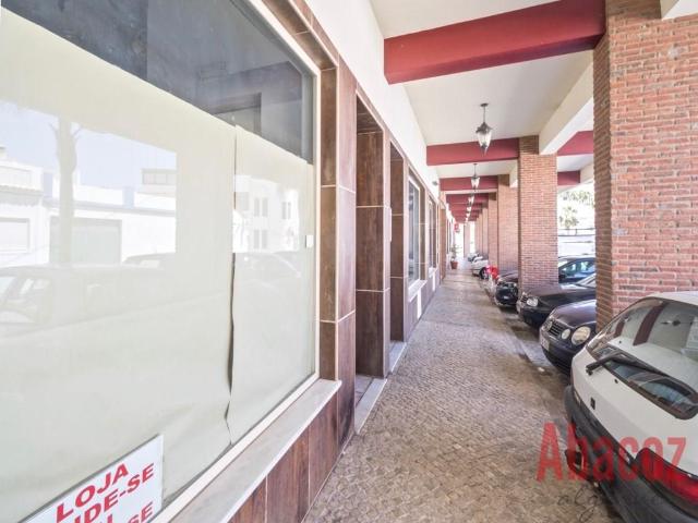 Loja Nova No Centro De Ferragudo 91m² Ferragudo