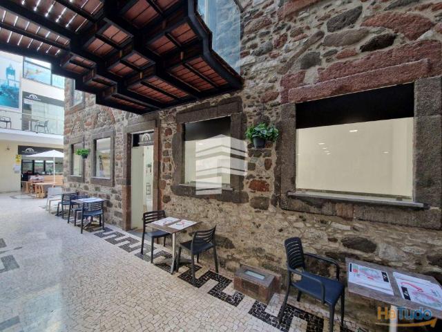 Loja para arrendar, perto R. Fernão Ornelas e novo Pelourinho Zona Velha Cidade | 26084062100