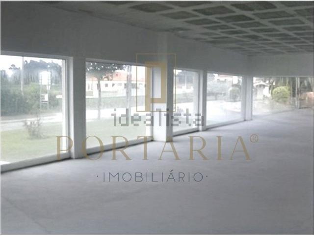 Loja, Oliveira do Bairro