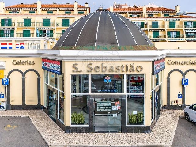 Loja à venda em Ericeira, Mafra RE/MAX Portugal
