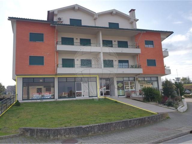 Loja à venda em Tondela