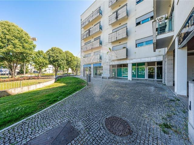 Loja à venda em Viseu