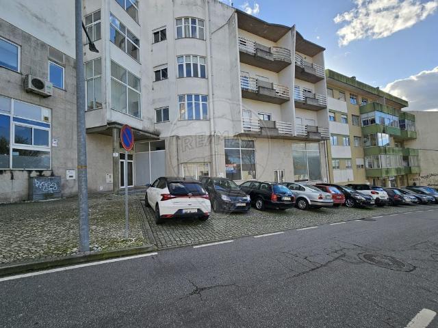 Loja à venda em Viseu