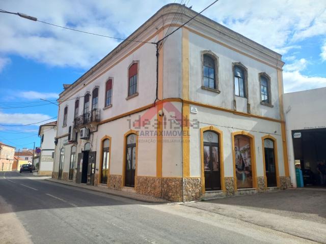Loja, Alcanhões
