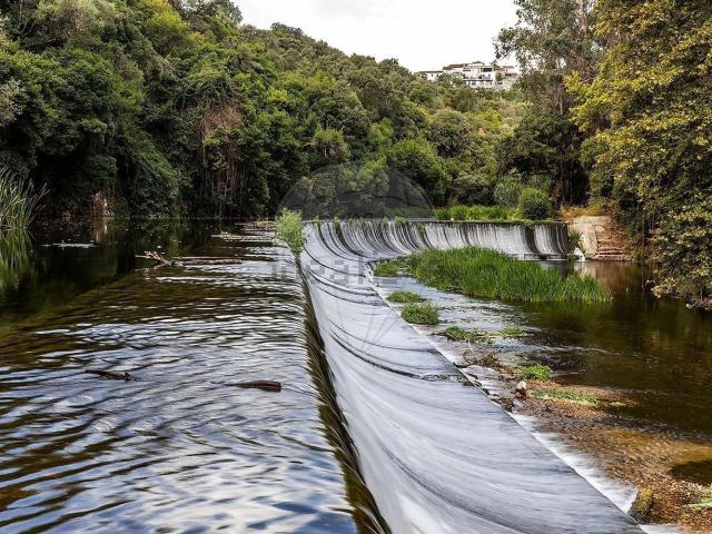 Loja, Além da Ribeira e Pedreira