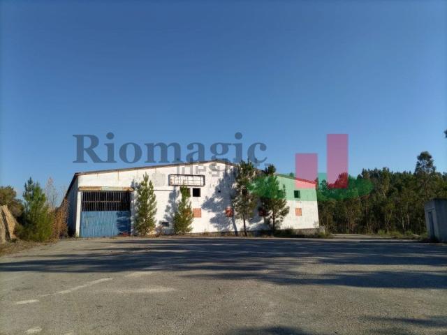 Loja, Além da Ribeira e Pedreira