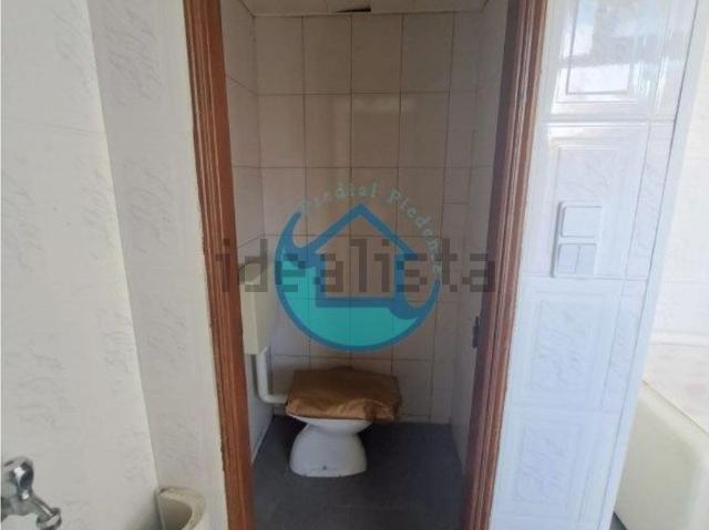 Loja, Almada Cova da Piedade Pragal Cacilhas