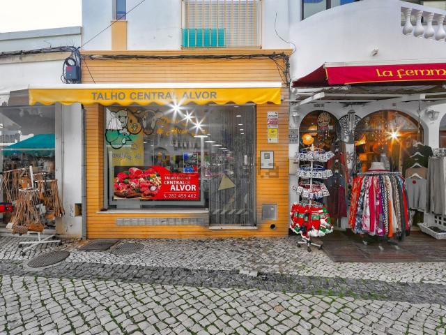 Loja, Alvor