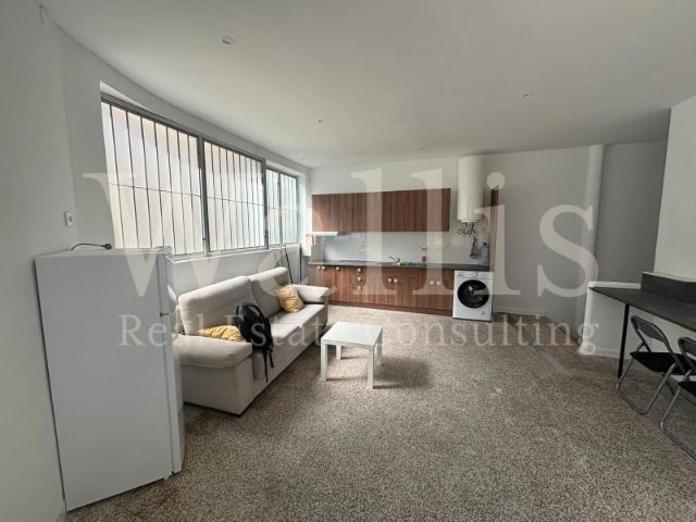 Loja/ Apartamento com 120 m2 em Campolide | Wallis Real Estate