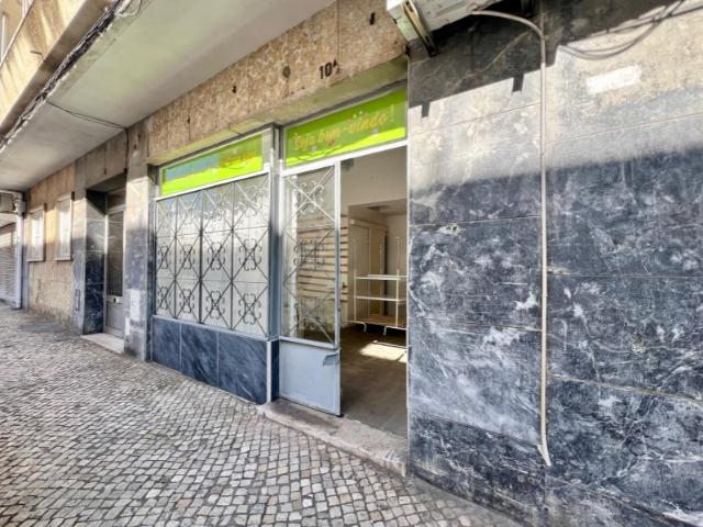 Loja Arrendada em Belém | Excelente Oportunidade de Investimento