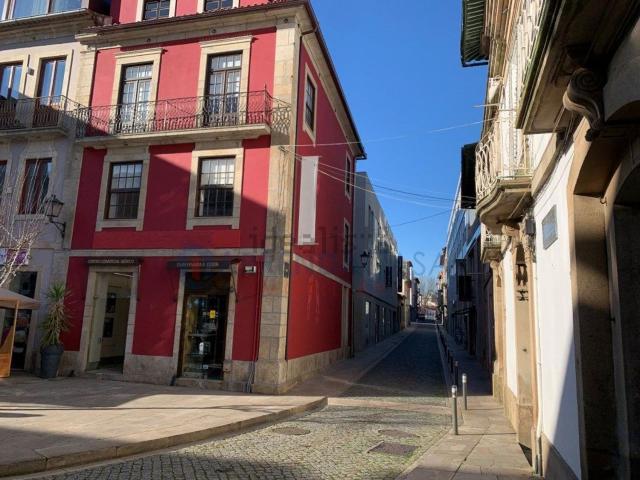 Loja, Barcelos