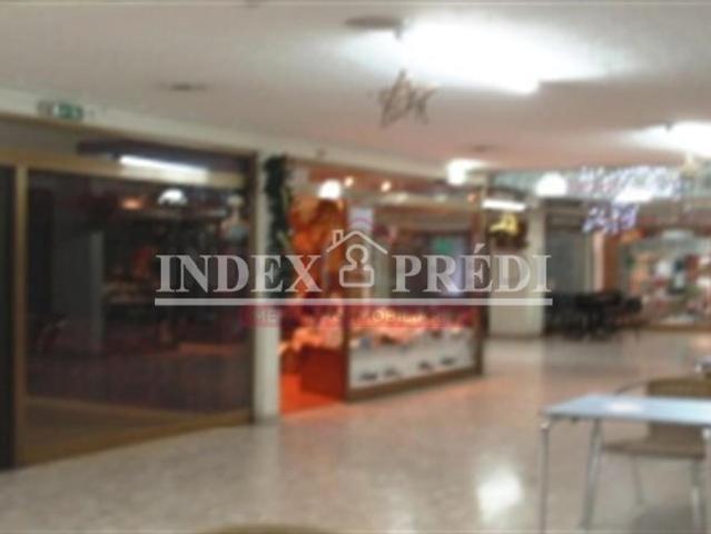 Loja C. Comercial IMÓVEL OCUPADO