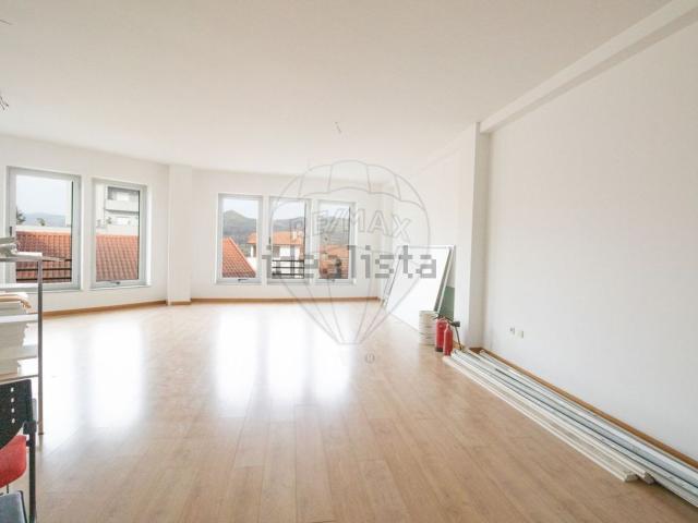 Loja, Campelo e Ovil