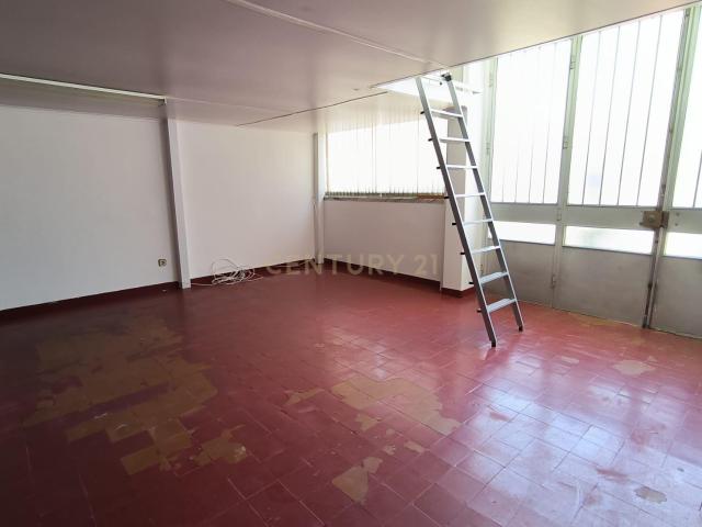 Loja | Casal São Brás Amadora