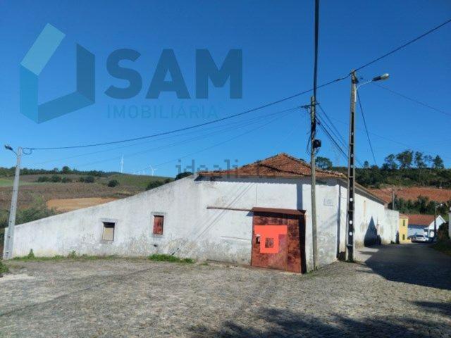 Loja, Carvoeira e Carmões