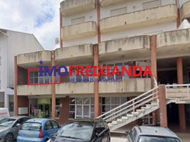 Loja, Caxarias