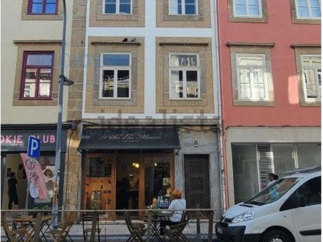 Loja, Cedofeita Santo Ildefonso Sé Miragaia São Nicolau Vitória