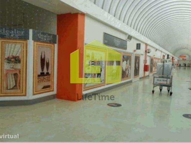 Loja Centro Comercial | Pombal Financiamento at 100%