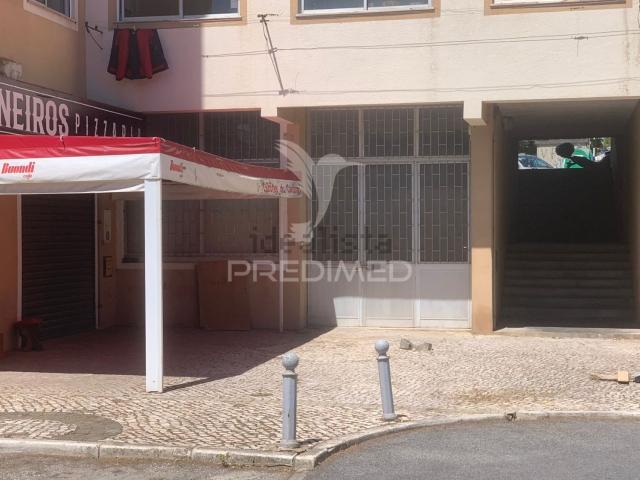 Loja, Charneca da Caparica e Sobreda