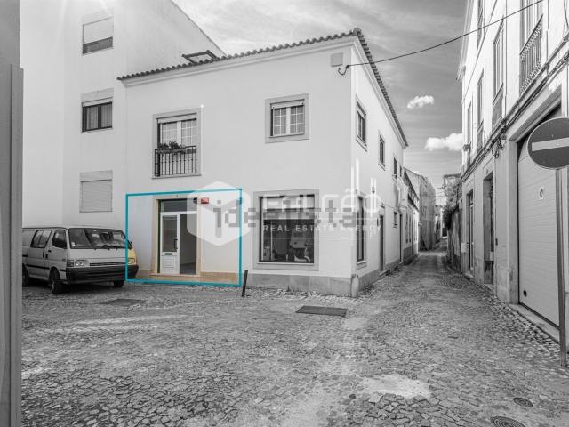 Loja, Cidade de Santarém