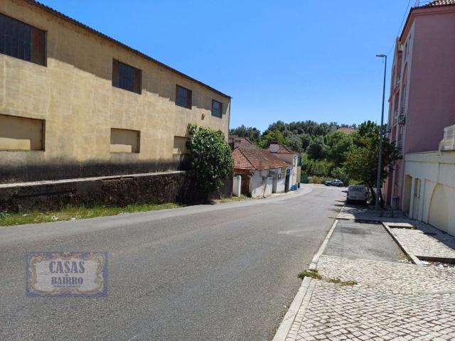 Loja, Cidade de Santarém
