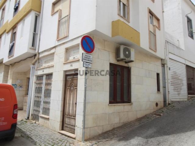 Loja com 78 m² pronto a utilizar no Centro Histórico de Lagos