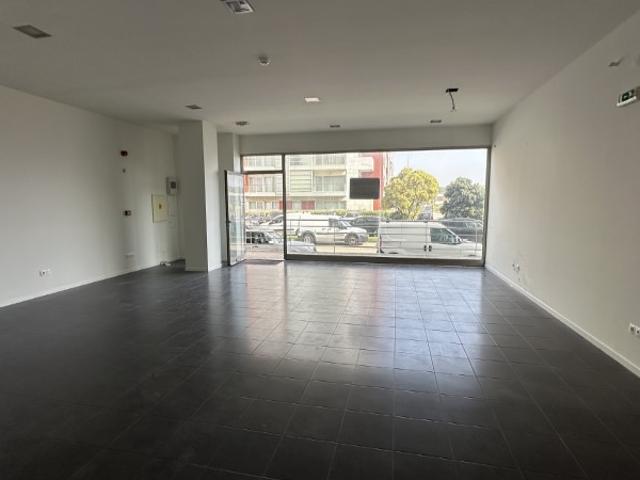Loja com 89 m2 | Granja